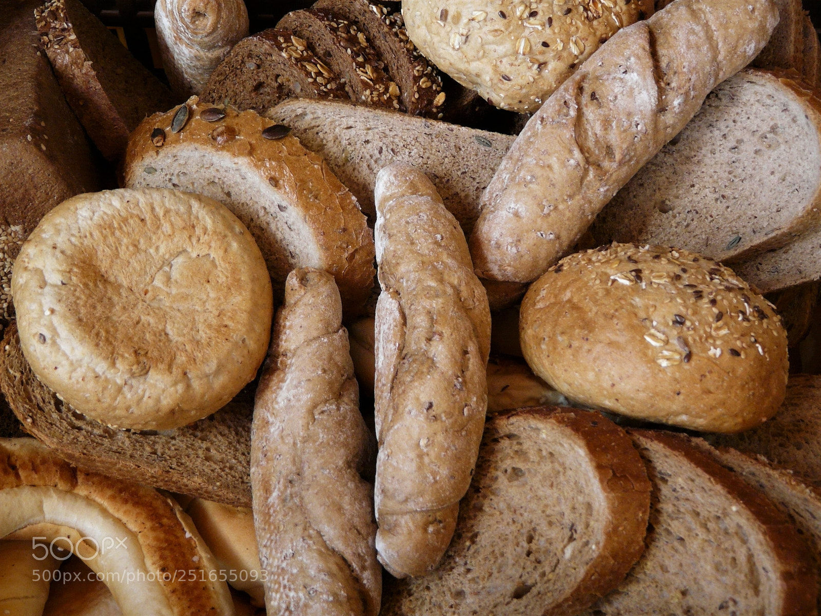 Panasonic DMC-FZ18 sample photo. Daily bread photography