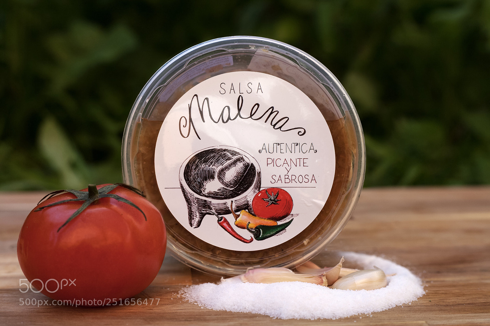 Canon EOS 5D sample photo. Salsa malena product photography. photography