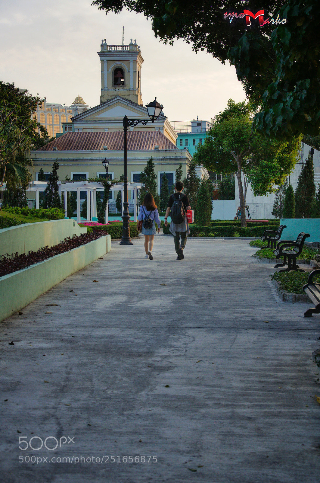 Nikon D90 sample photo. On the street  photography