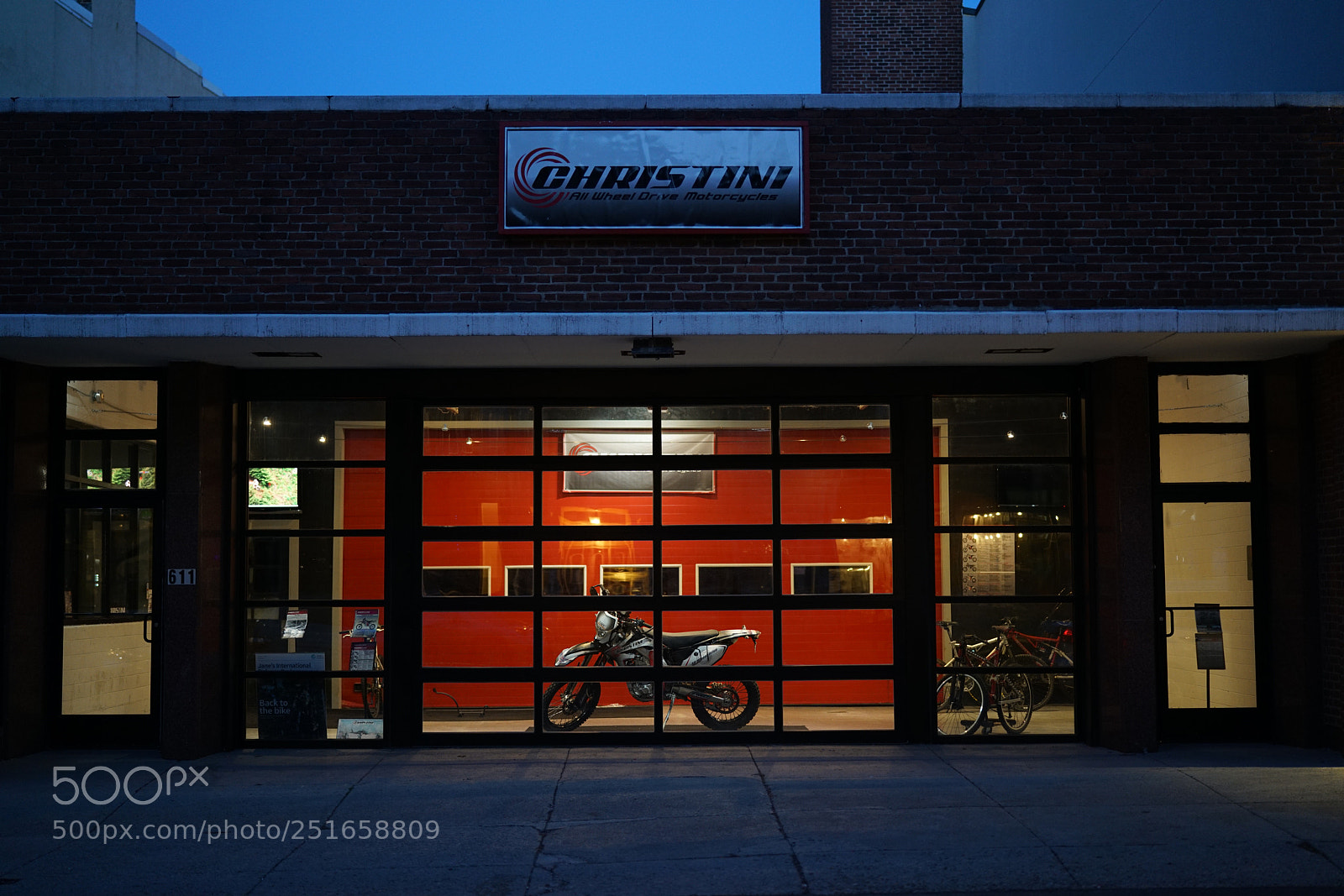 Sony a7R II sample photo. Excite bike photography