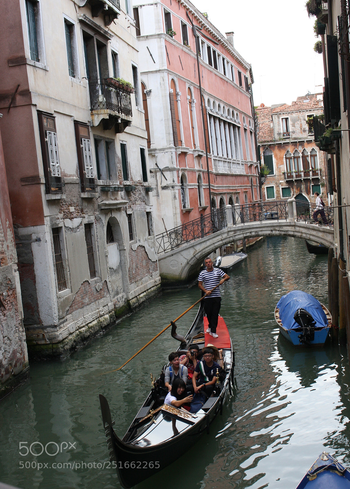 Canon EOS 40D sample photo. Dream in a gondola photography