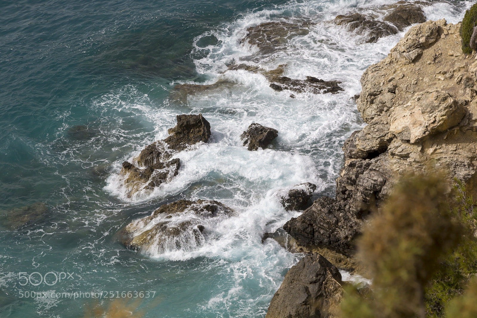 Canon EOS 60D sample photo. Overhead view ocean and photography