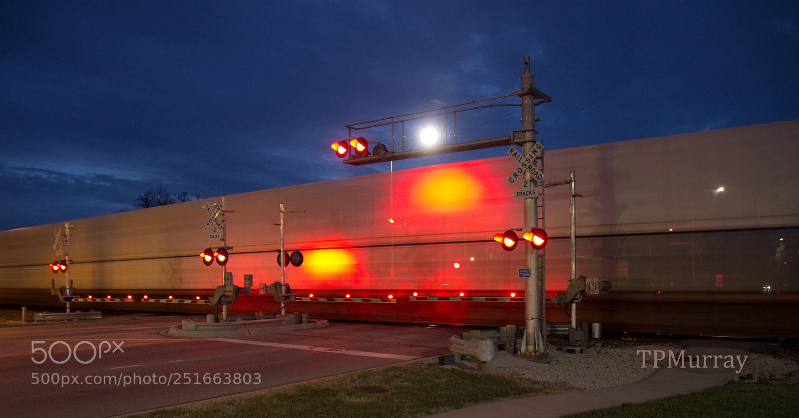 Canon EOS 600D (Rebel EOS T3i / EOS Kiss X5) sample photo. Santa fe crossing photography