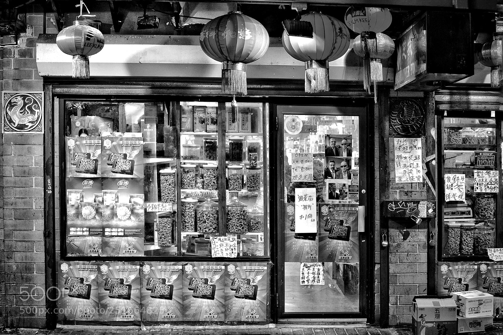 Nikon D7100 sample photo. Medicine shop at night photography