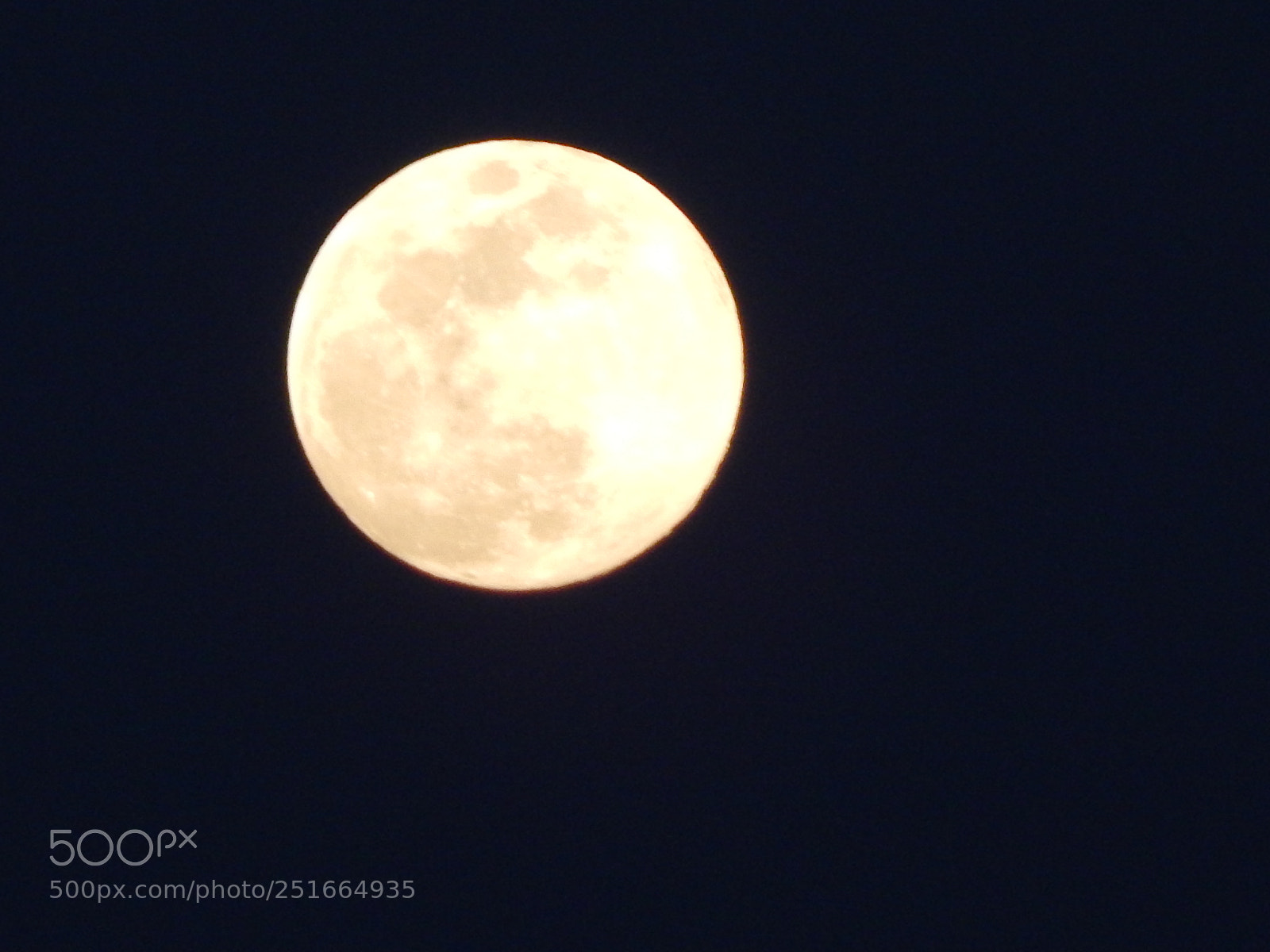 Nikon Coolpix L830 sample photo. Moon photography
