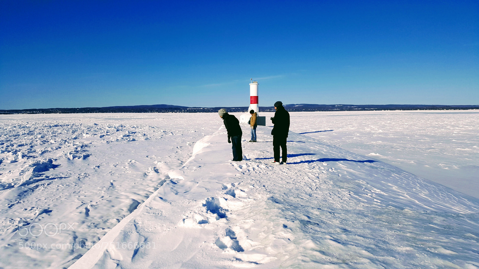 Samsung Galaxy S6 sample photo. Frozen lake photography