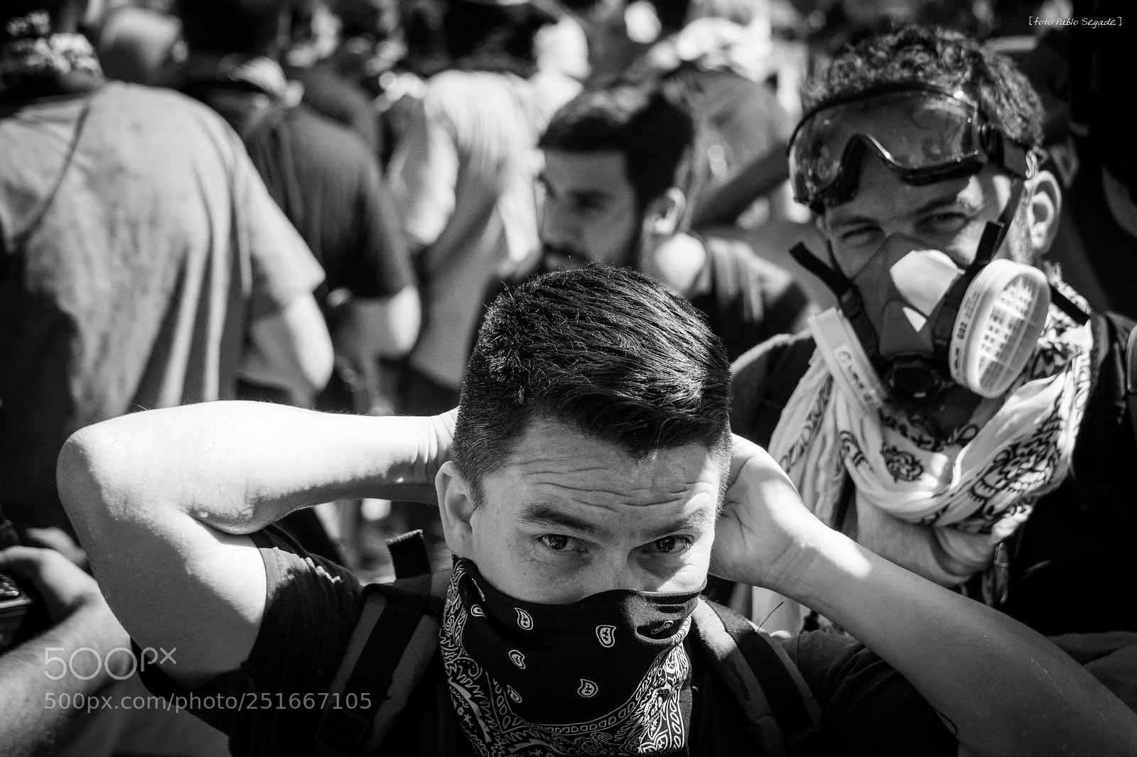 Nikon D7200 sample photo. Vienen los gases... photography