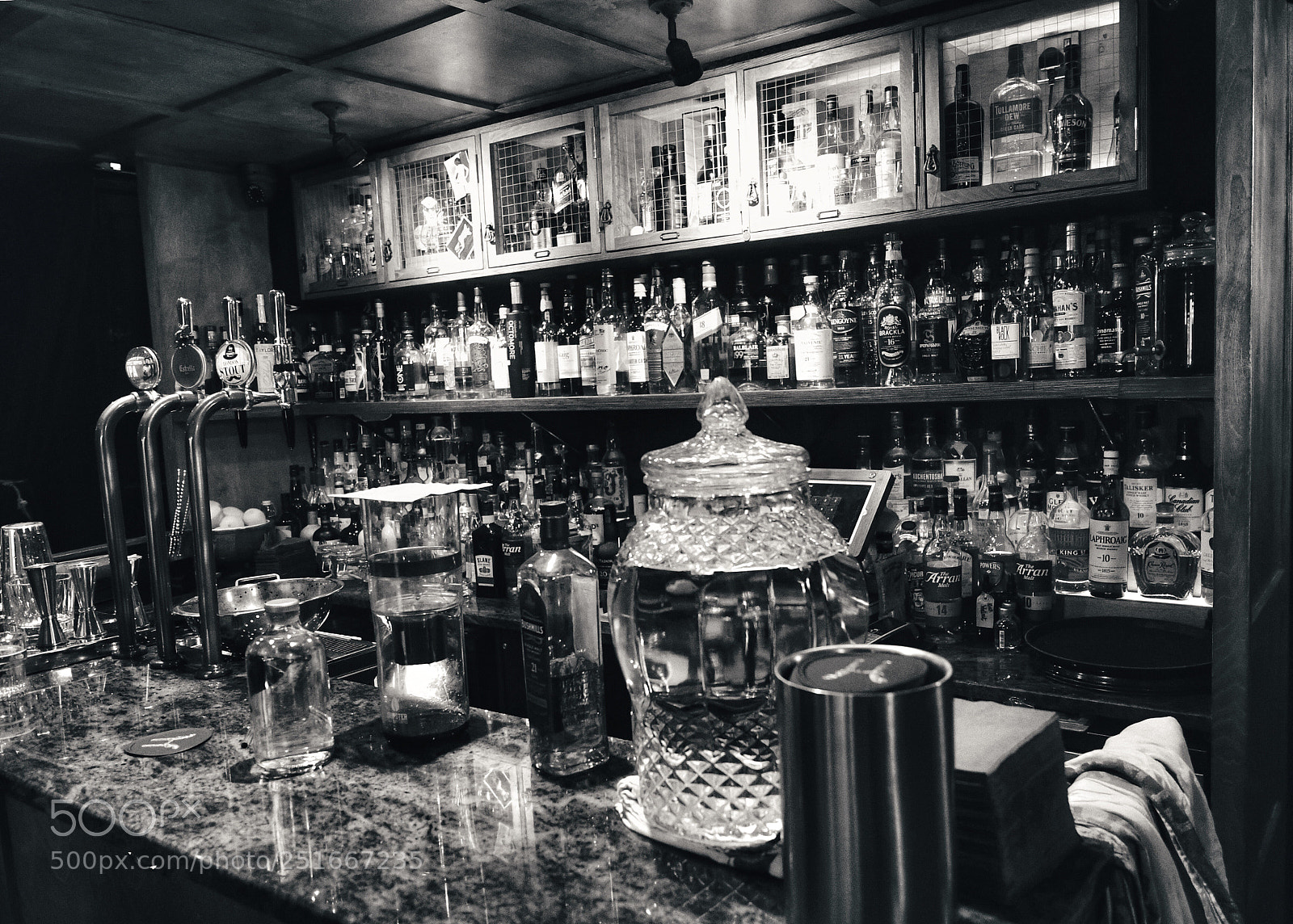 Nikon D500 sample photo. Pub photography