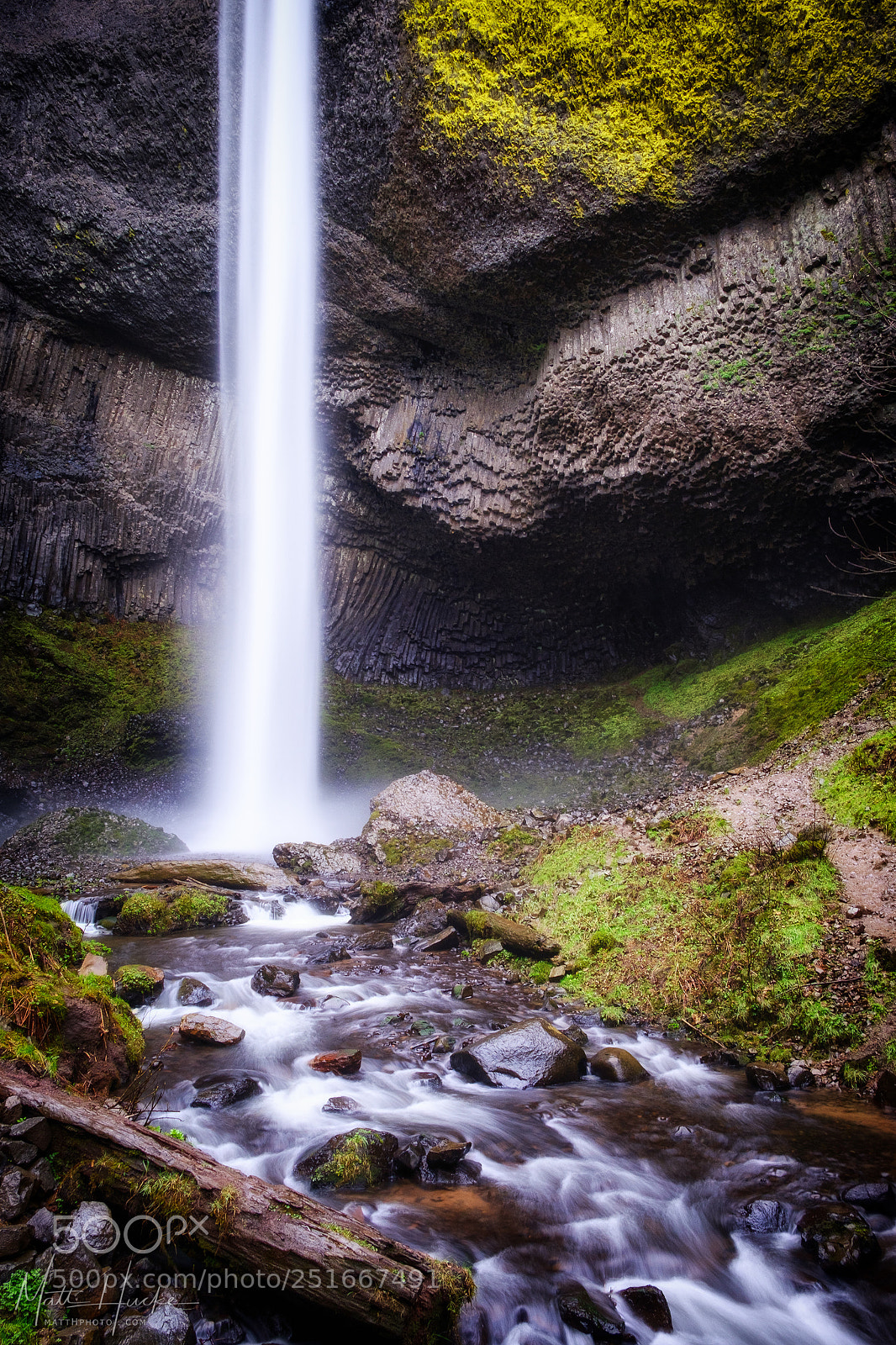 Fujifilm X-T20 sample photo. Latourell falls photography