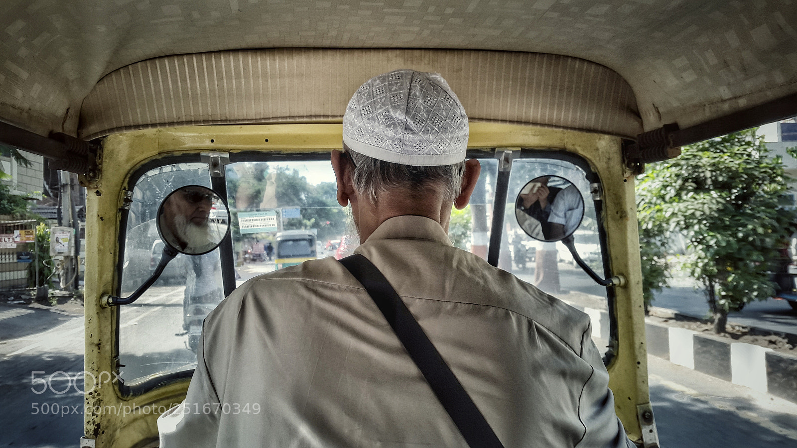 Samsung Galaxy S5 sample photo. Auto rikshaw photography