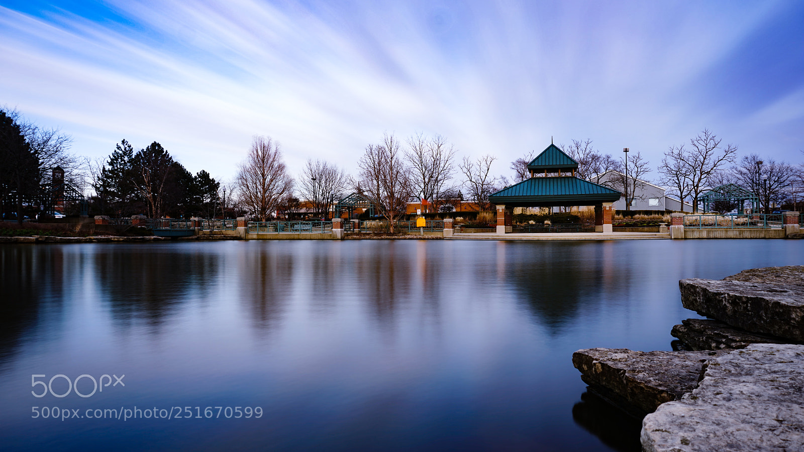 Sony a6300 sample photo. Schaumburg pond photography