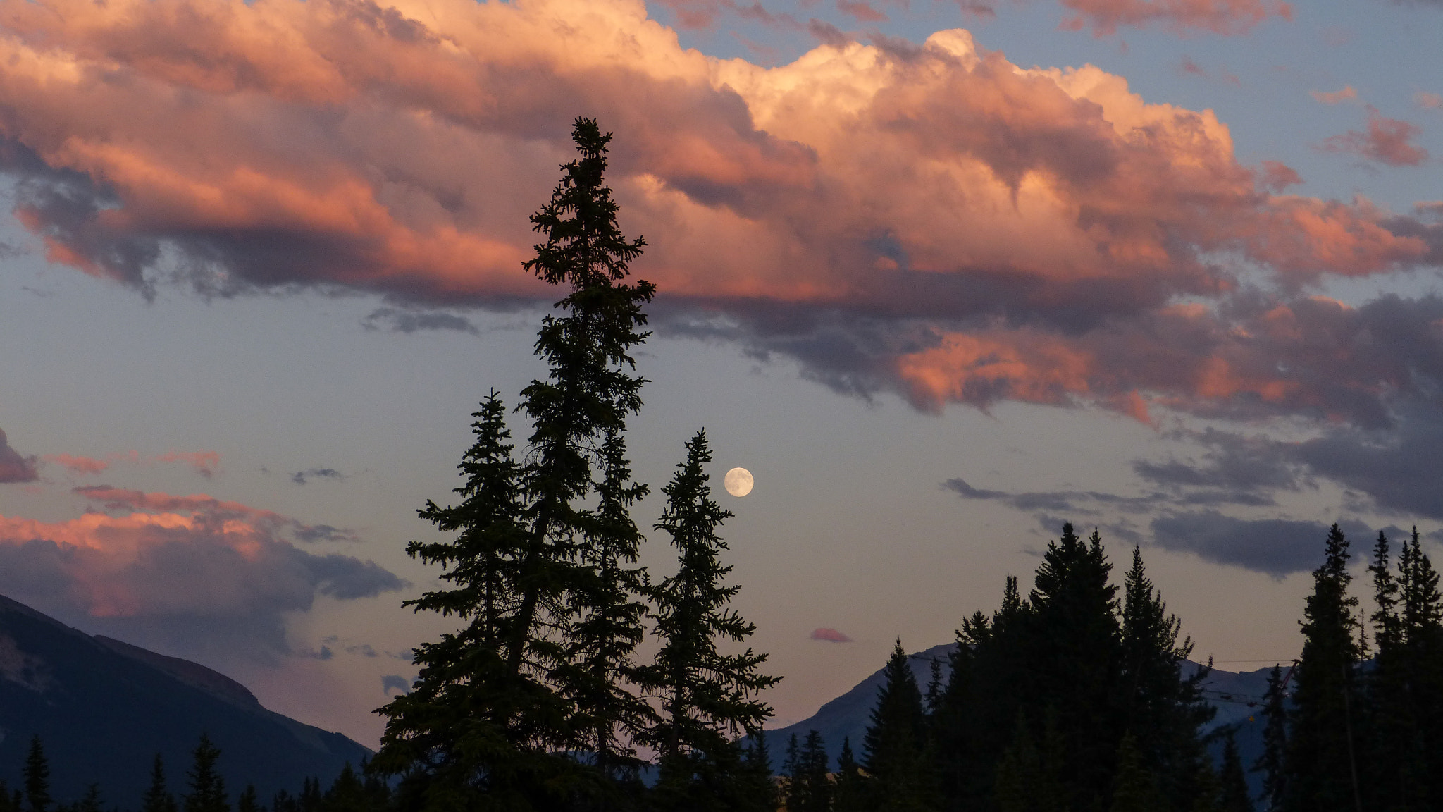 Panasonic Lumix DMC-FZ60 (Lumix DMC-FZ62) sample photo. Buck moon sunset photography