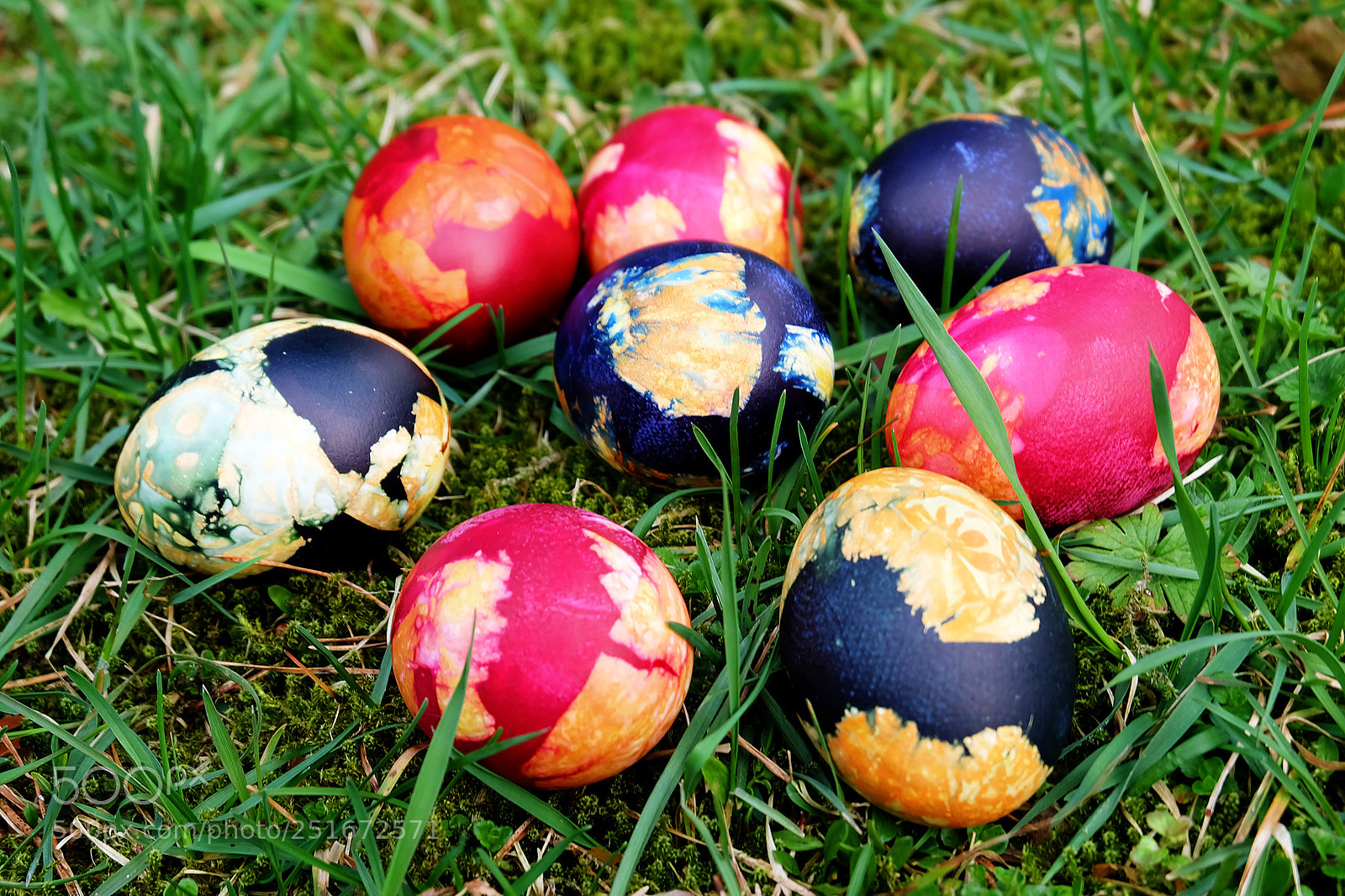 Fujifilm X-A1 sample photo. Easter eggs photography