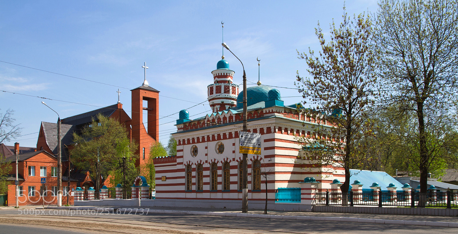 Canon EOS 7D sample photo. Тверь. Соборная мечеть и католический храм photography