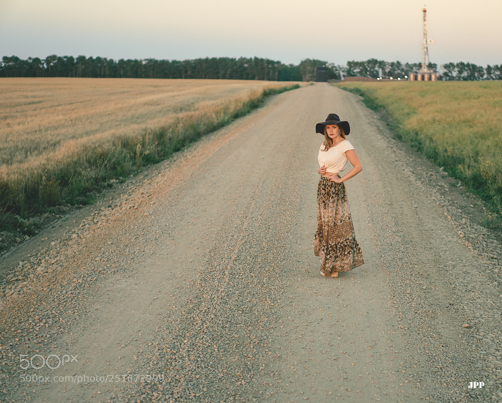 Sony a6300 sample photo. Lease road summer photography
