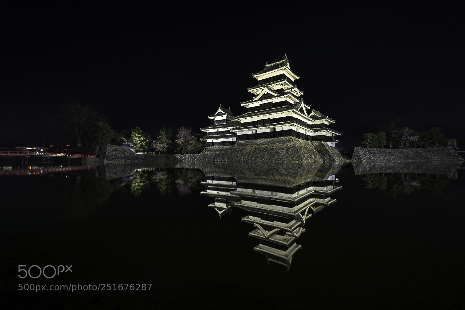 Fujifilm X-T2 sample photo. Matsumoto castle photography