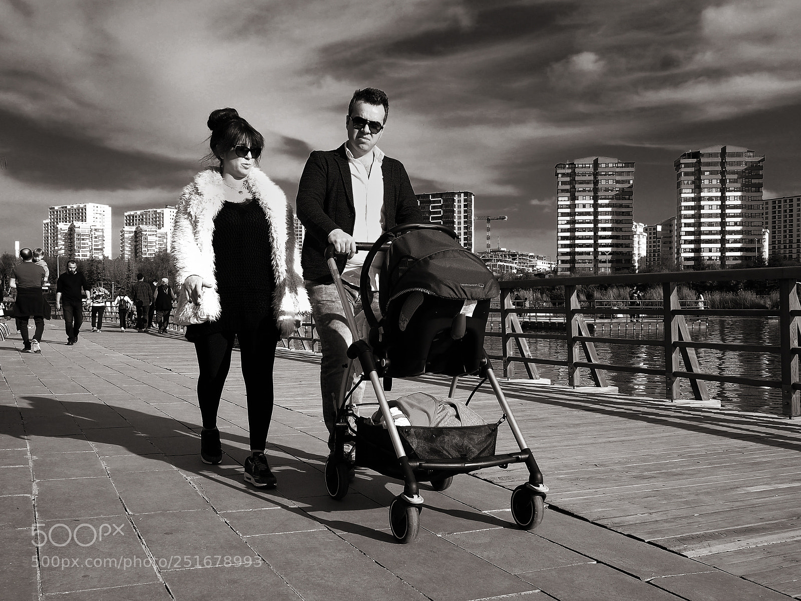 Olympus OM-D E-M10 II sample photo. The stroller photography
