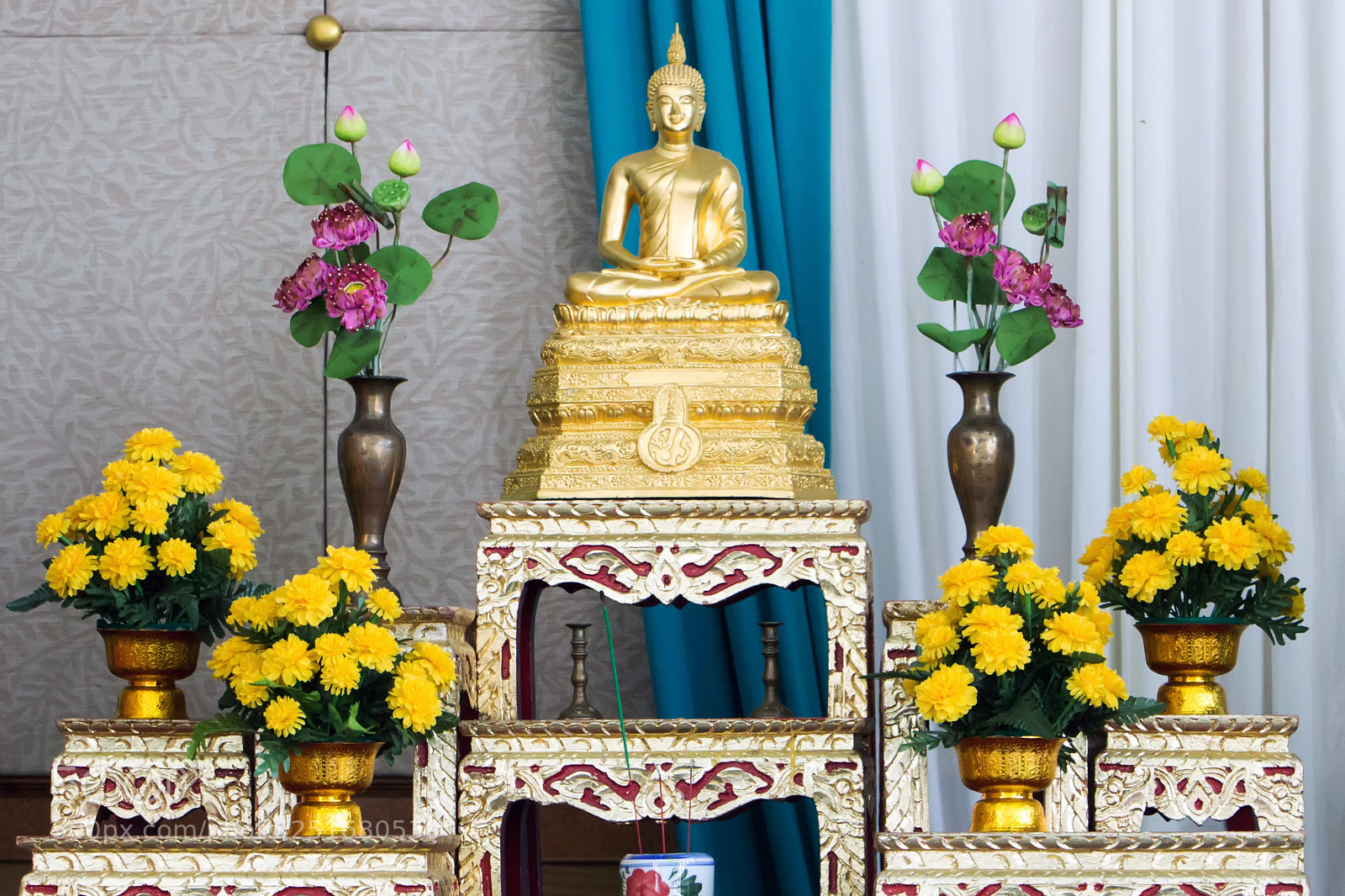 Canon EOS 700D (EOS Rebel T5i / EOS Kiss X7i) sample photo. Buddha statue of meditation photography