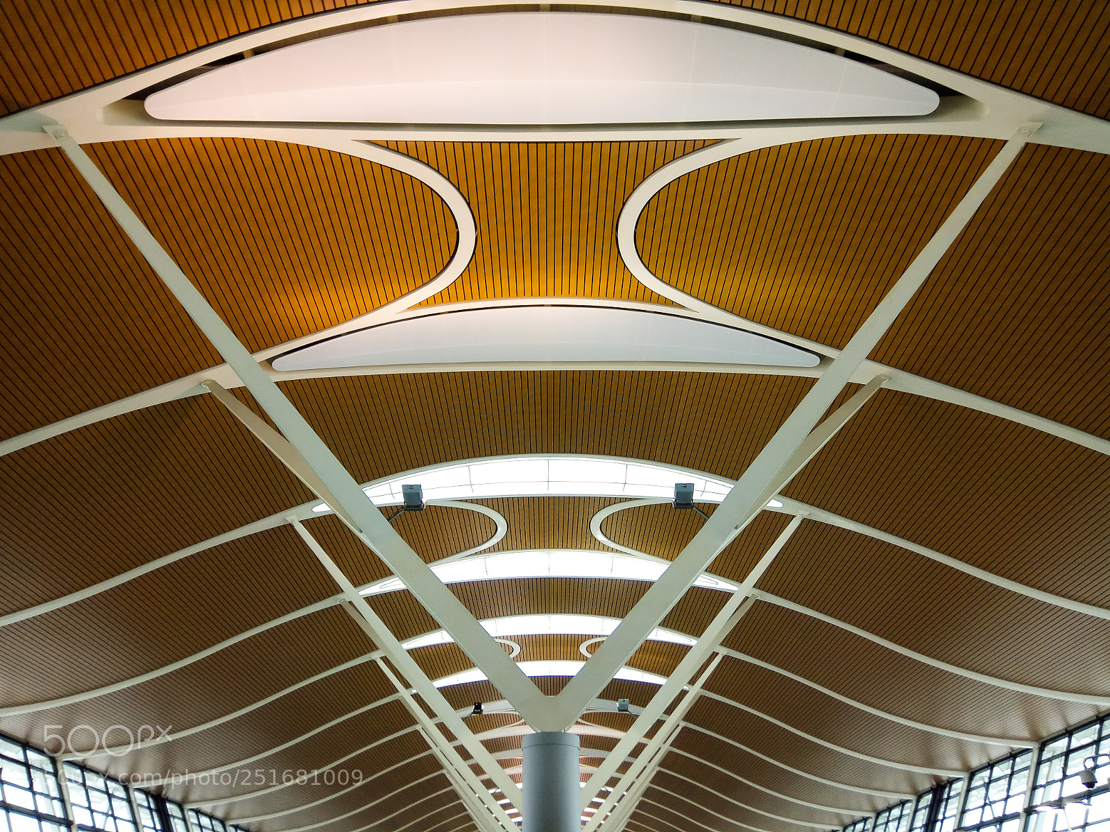 Xiaomi Redmi Note 4X sample photo. Airport photography