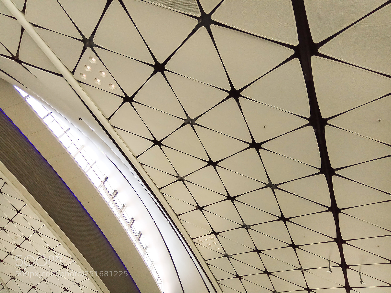 Xiaomi Redmi Note 4X sample photo. Airport photography