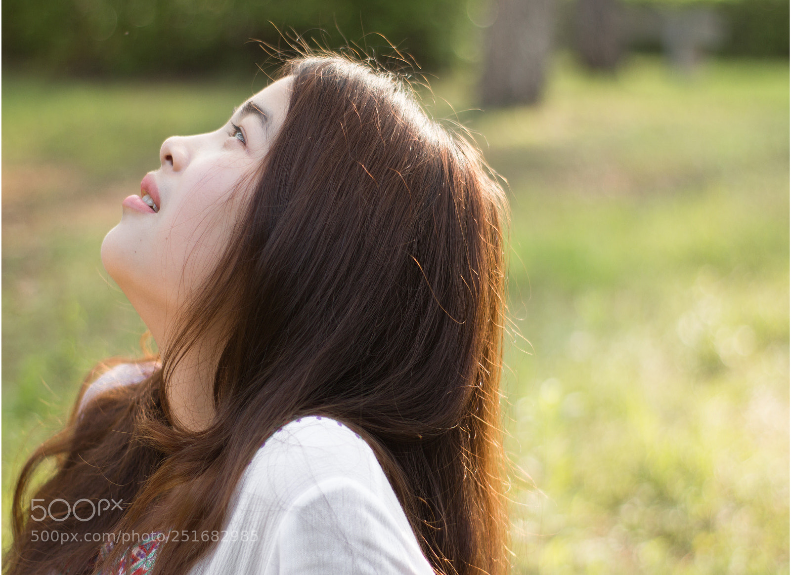 Canon EOS 700D (EOS Rebel T5i / EOS Kiss X7i) sample photo. 秋丽的侧身 photography