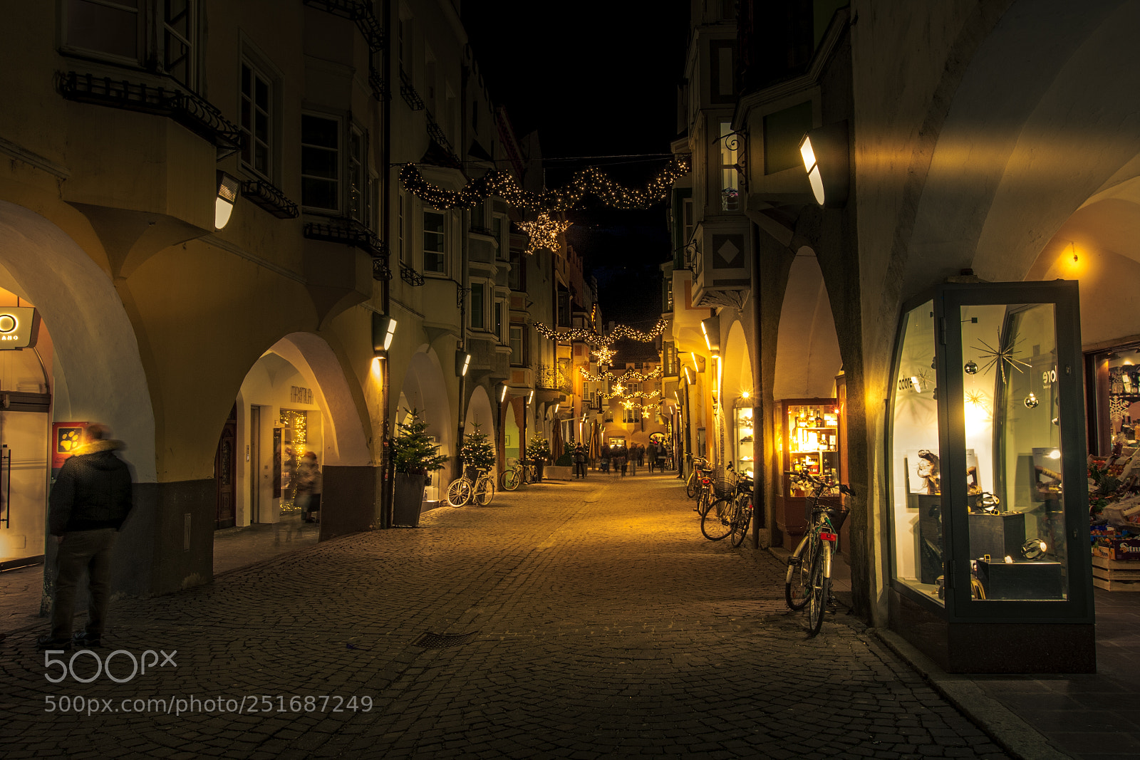 Canon EOS 40D sample photo. A night in bressanone photography