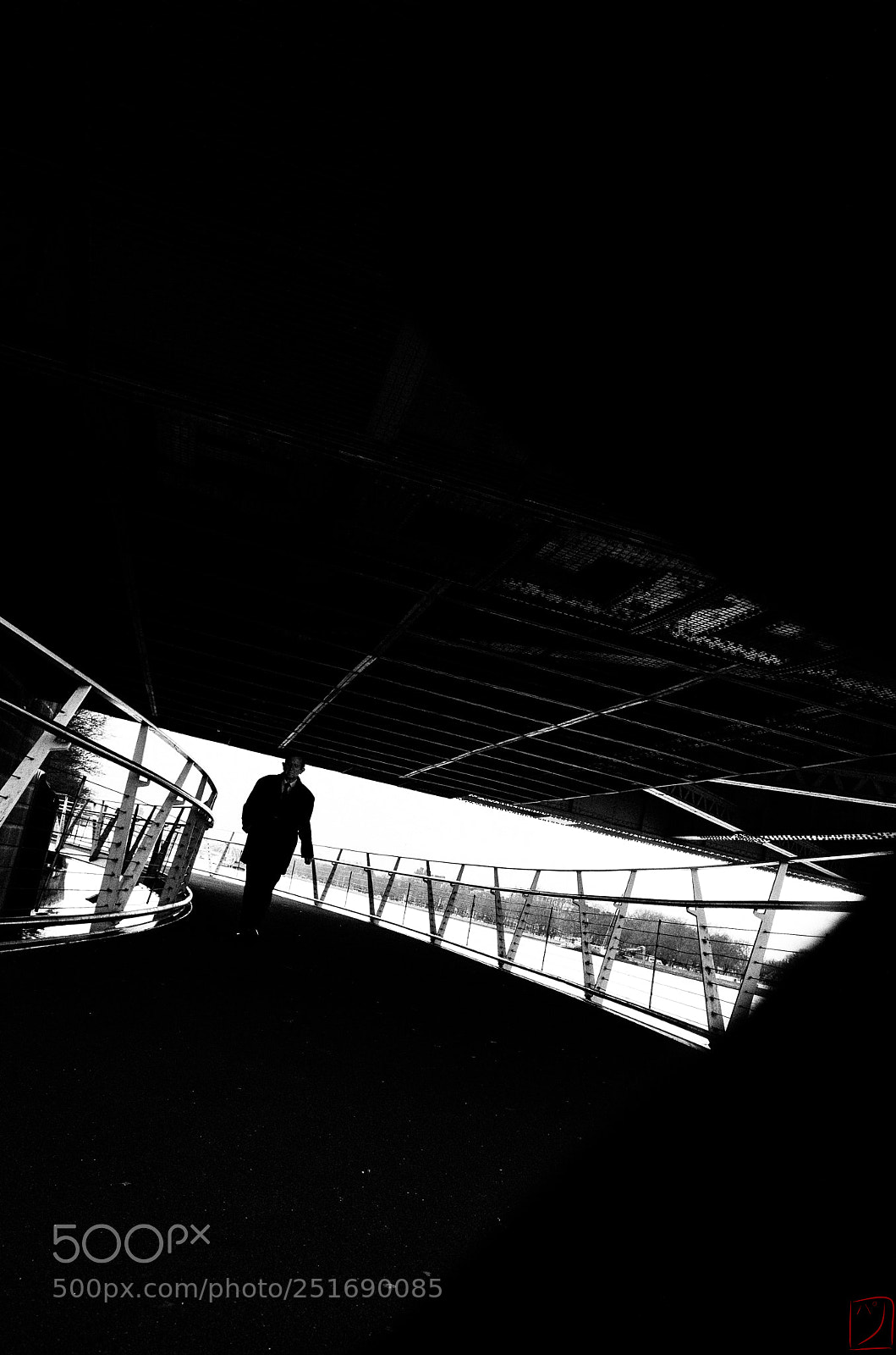 Ricoh GR II sample photo. Bridge photography