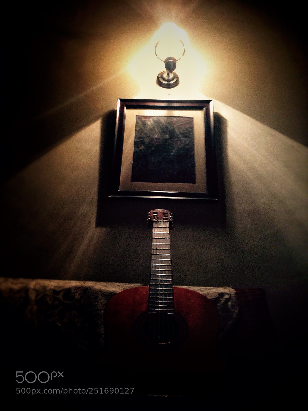 Apple iPhone 5 sample photo. Music, art and light photography