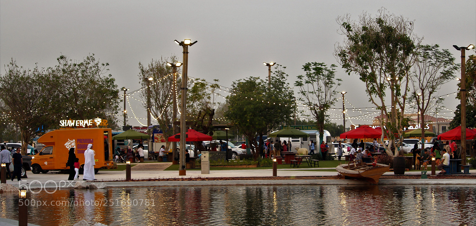 Canon EOS 1300D (EOS Rebel T6 / EOS Kiss X80) sample photo. The yard lake view photography