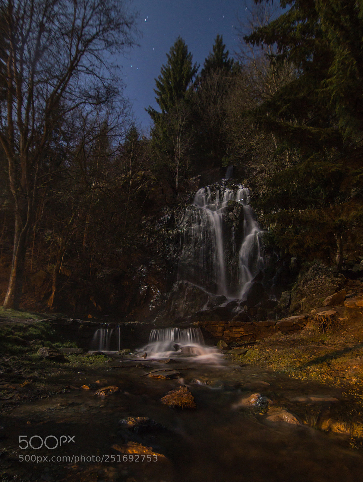 Sony a6000 sample photo. Waterfall @ night photography