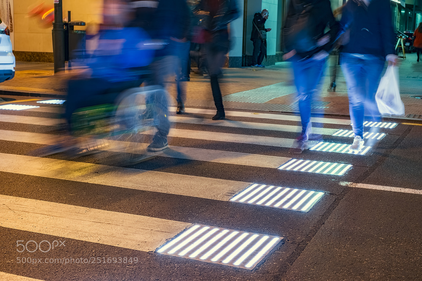 Fujifilm X-M1 sample photo. Lighted crosswalk photography
