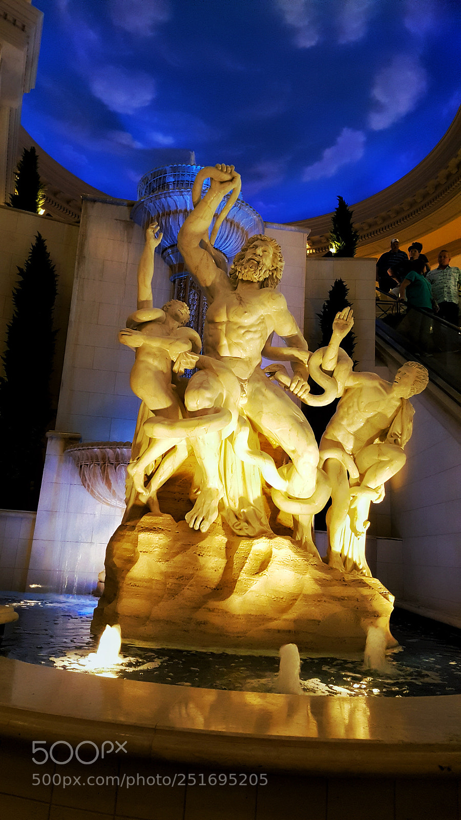 Samsung Galaxy Note5 sample photo. Roman style photography