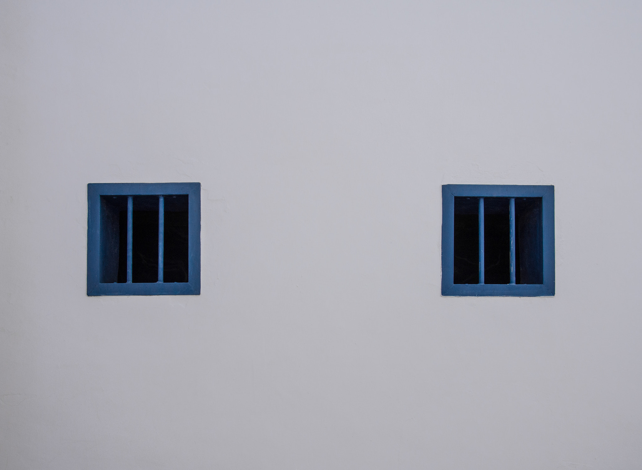 Olympus PEN E-PM2 sample photo. Barred photography