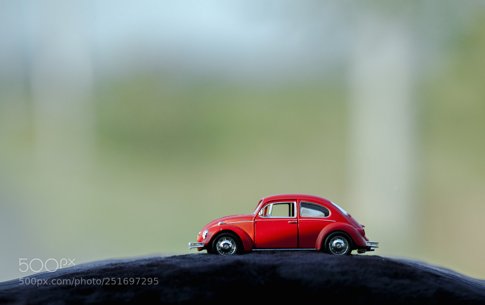 Canon EOS 5D Mark II sample photo. Car photography