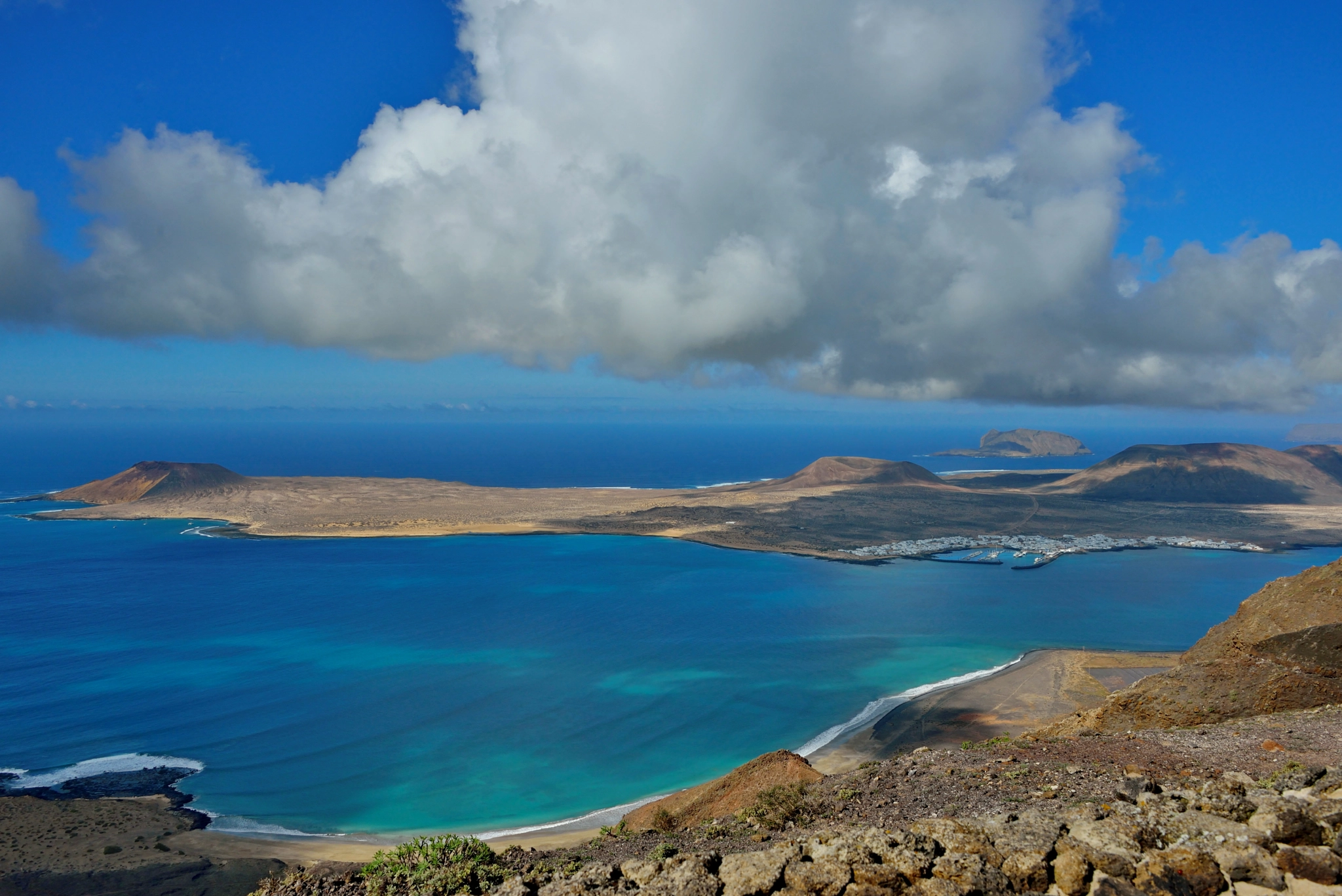 Nikon D800 sample photo. La graciosa island viewed from el mirador del rio in lanzarote photography