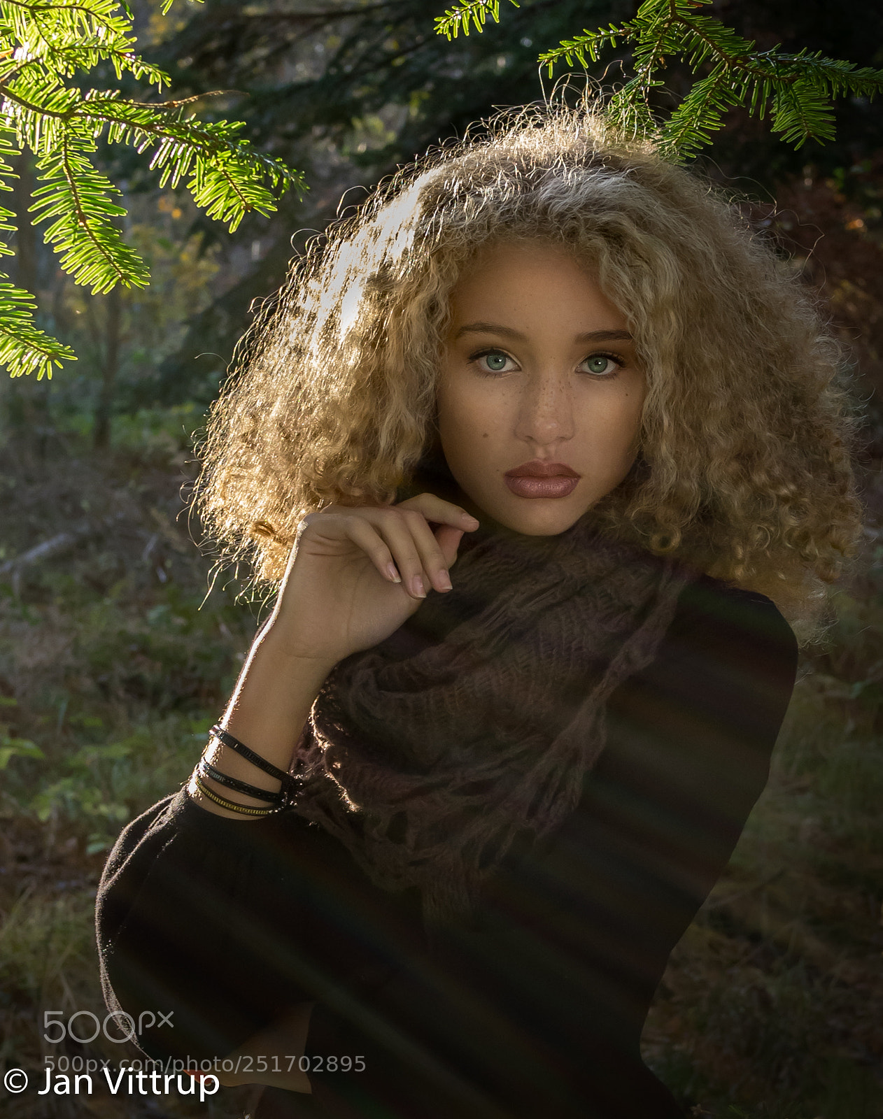 Olympus OM-D E-M1 sample photo. Kas-model photography