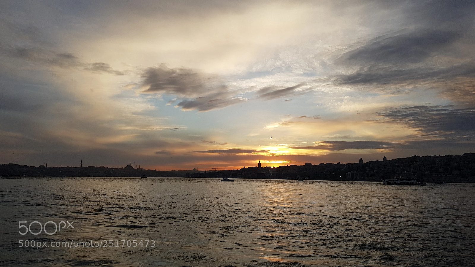Samsung Galaxy S8+ sample photo. Sunset in istanbul photography