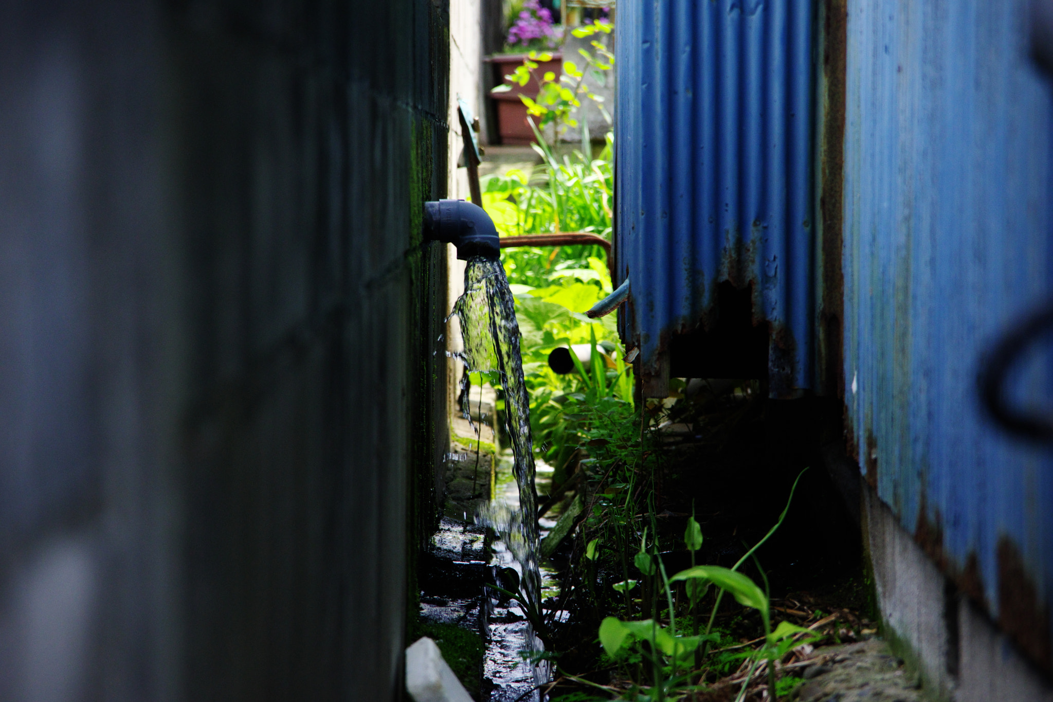 Pentax K-70 sample photo. Groundwater, from well to drain. photography