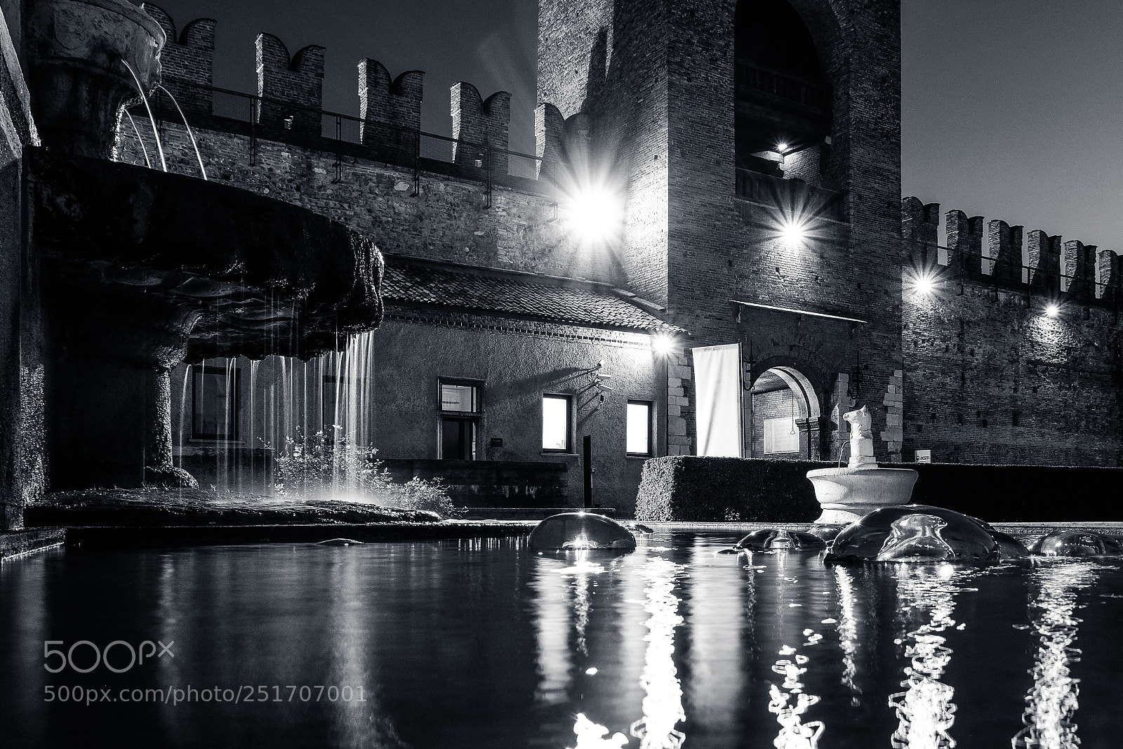Fujifilm X-T20 sample photo. Castelvecchio bnw photography
