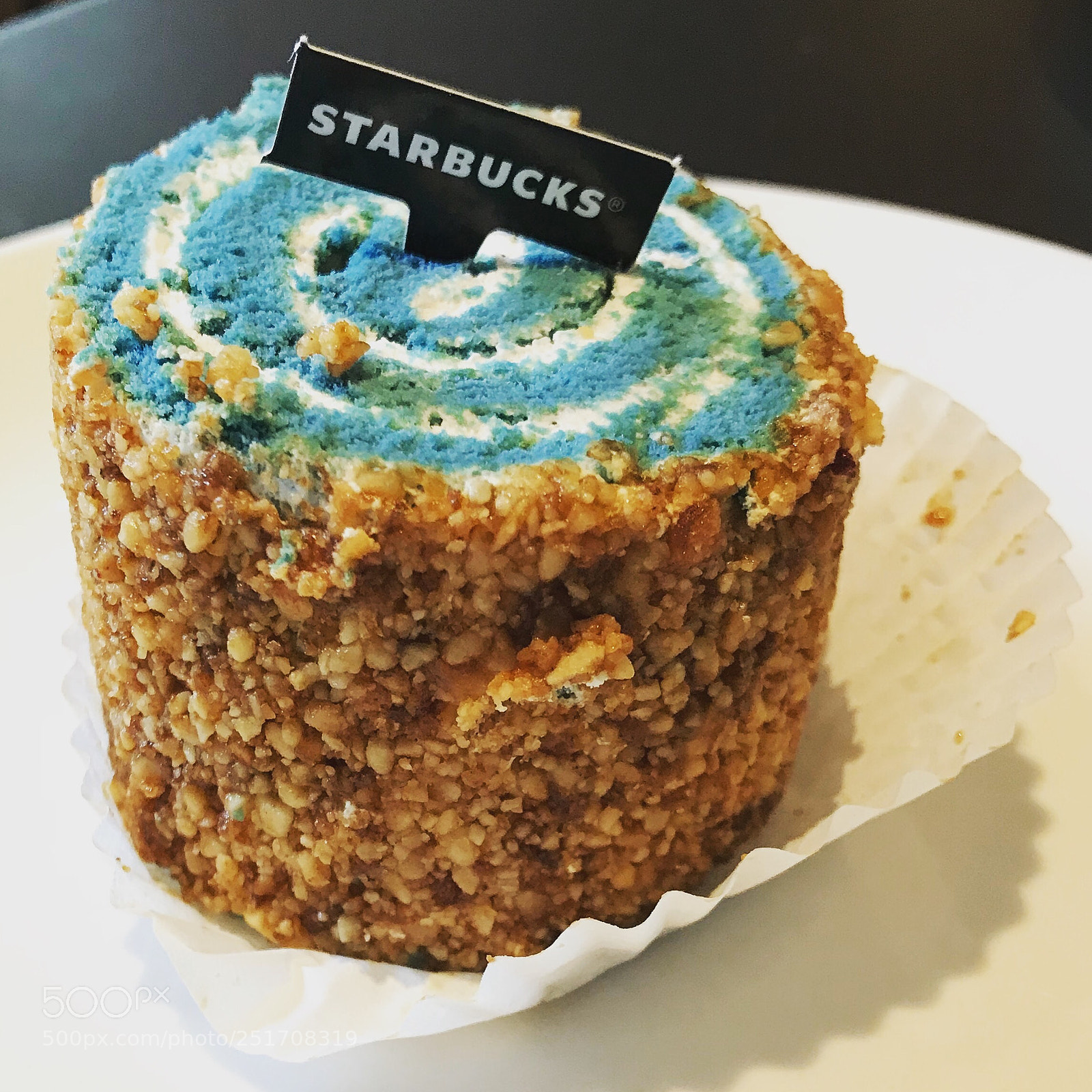 Apple iPhone 7 Plus sample photo. Blue velvet photography