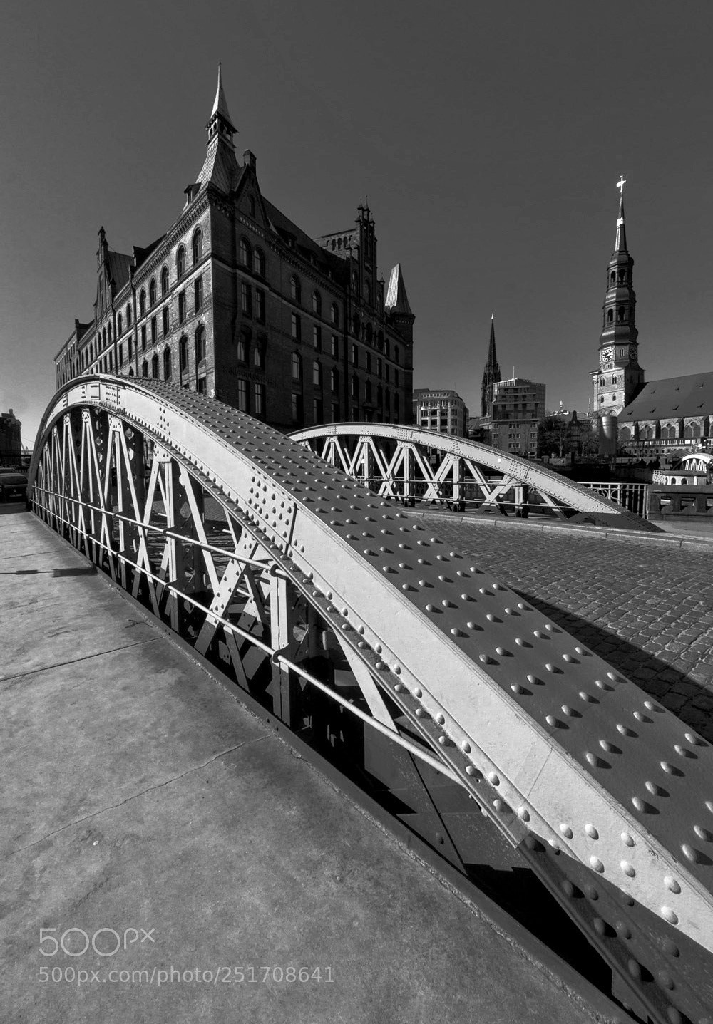 Sony a6000 sample photo. Bridge photography