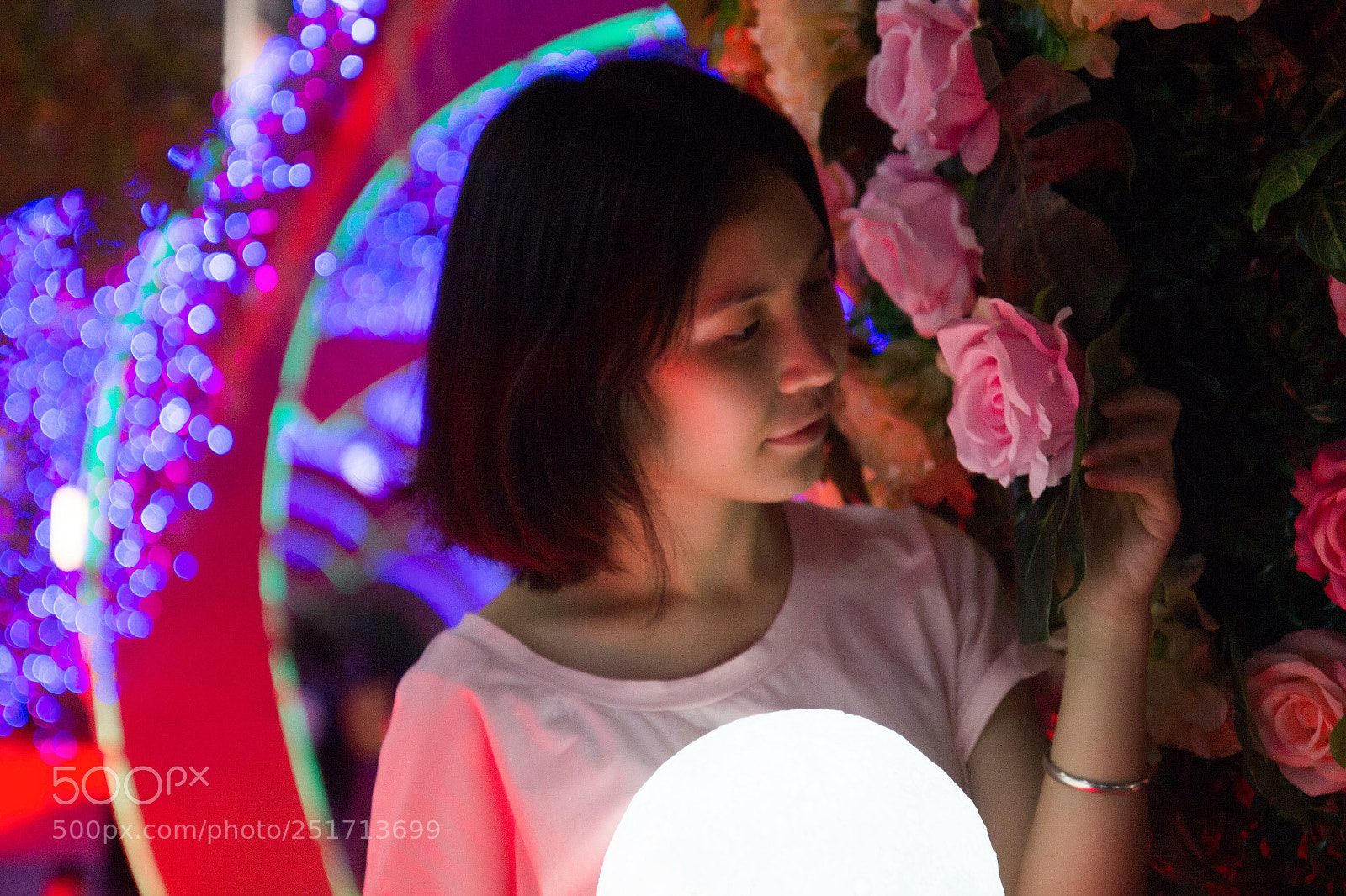 Canon EOS 700D (EOS Rebel T5i / EOS Kiss X7i) sample photo. 夜景下的蕴萍 photography