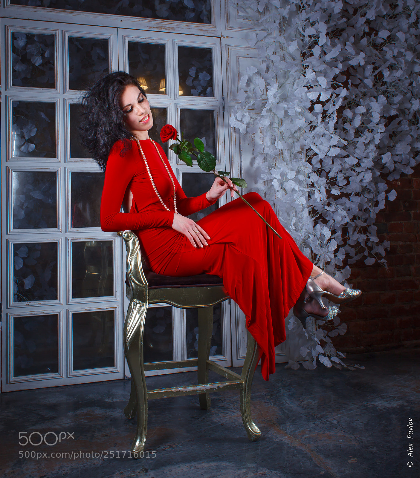 Canon EOS 5D Mark II sample photo. Woman in red photography