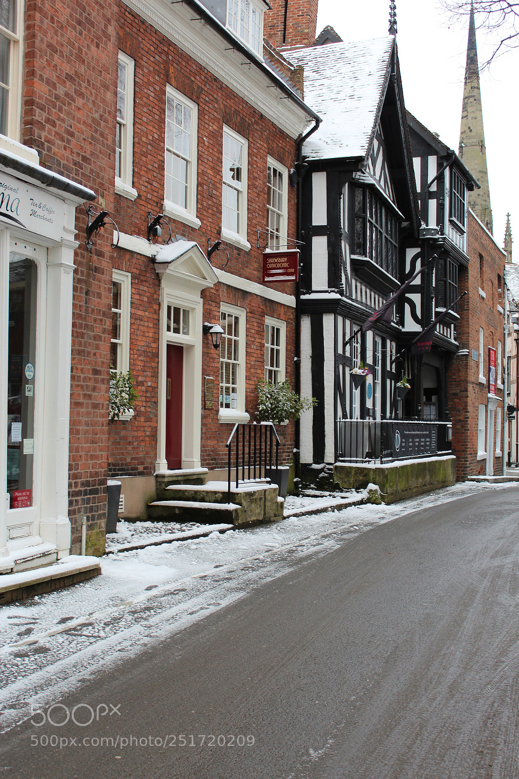 Canon EOS 600D (Rebel EOS T3i / EOS Kiss X5) sample photo. Hotel in shrewsbury photography