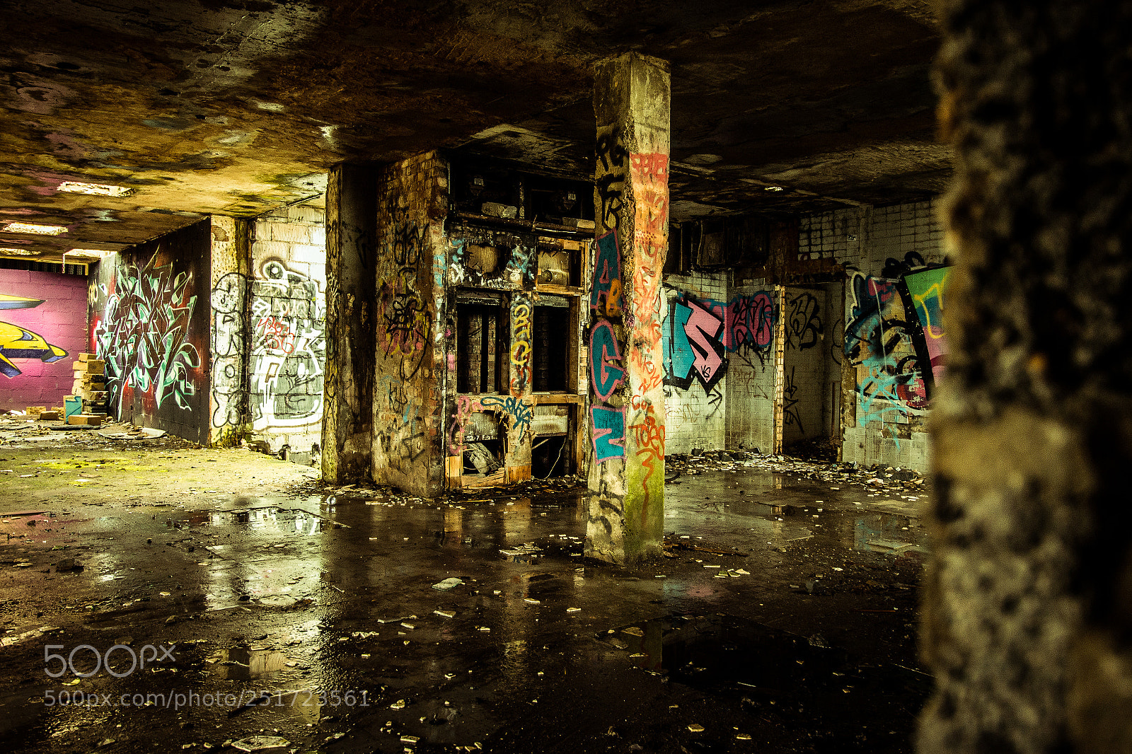 Canon EOS 70D sample photo. Derelict nightclub 5 photography
