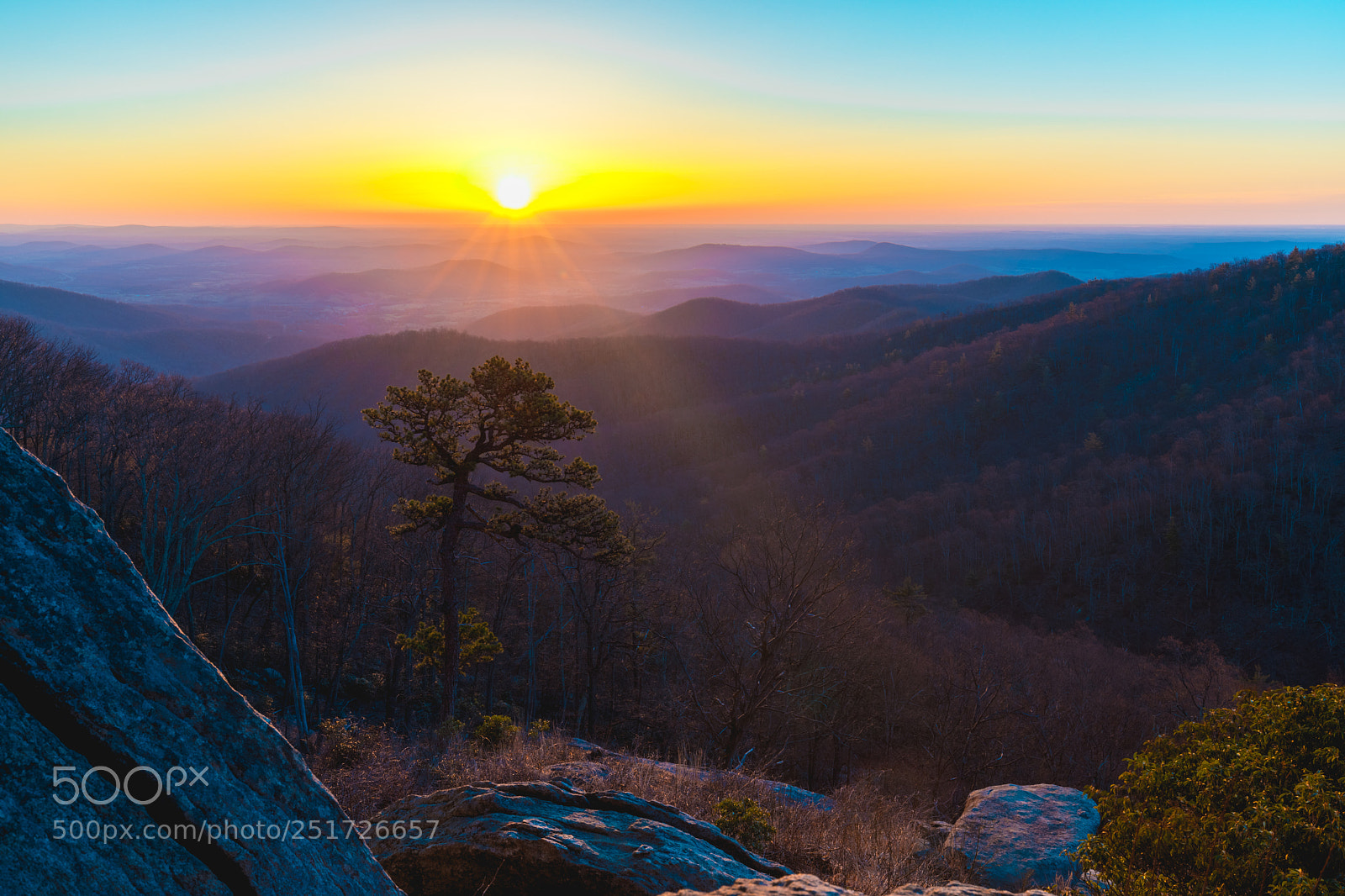 Canon EOS 5D Mark IV sample photo. Shenandoah at sunrise photography