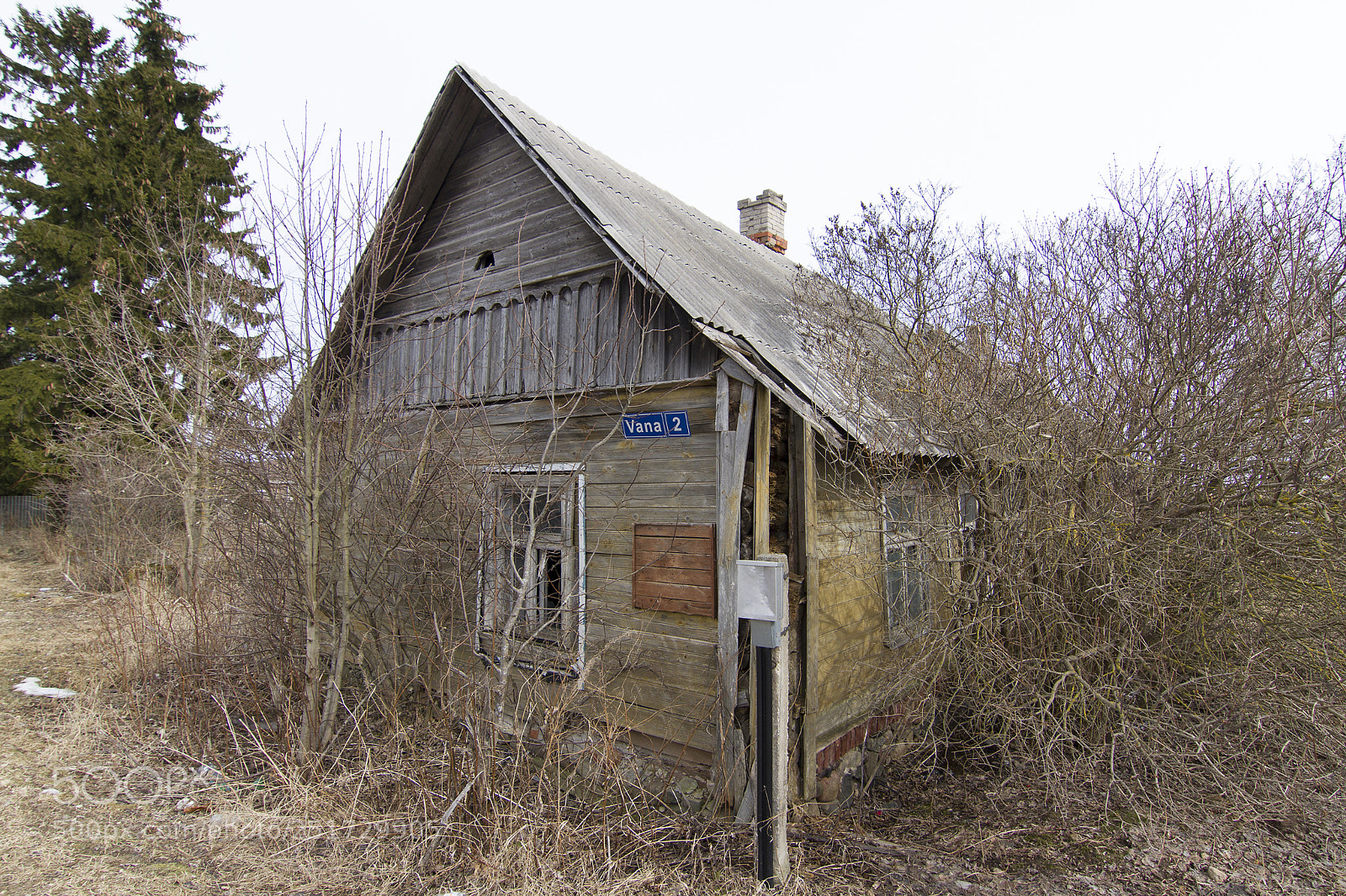 Canon EOS 7D sample photo. Old house photography