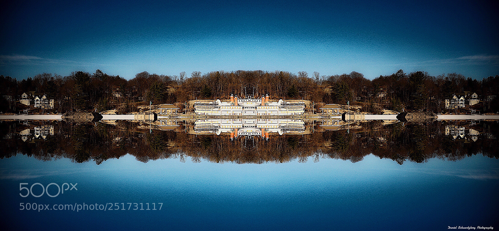 Canon EOS 5D Mark IV sample photo. Upside down photography