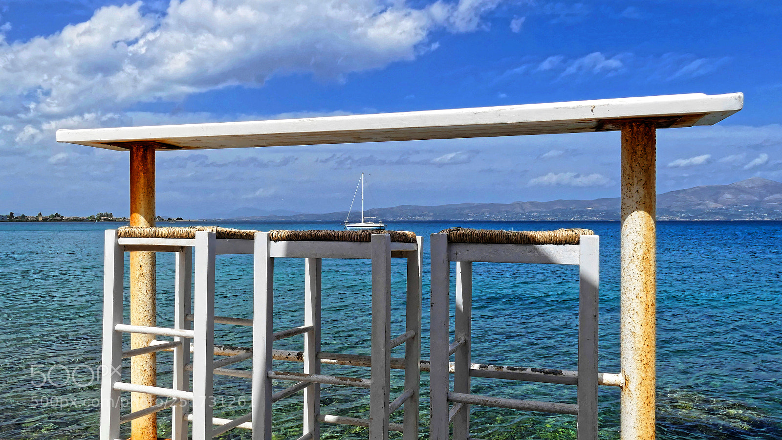 Panasonic Lumix DMC-FZ1000 sample photo. Ship on seat illusion photography