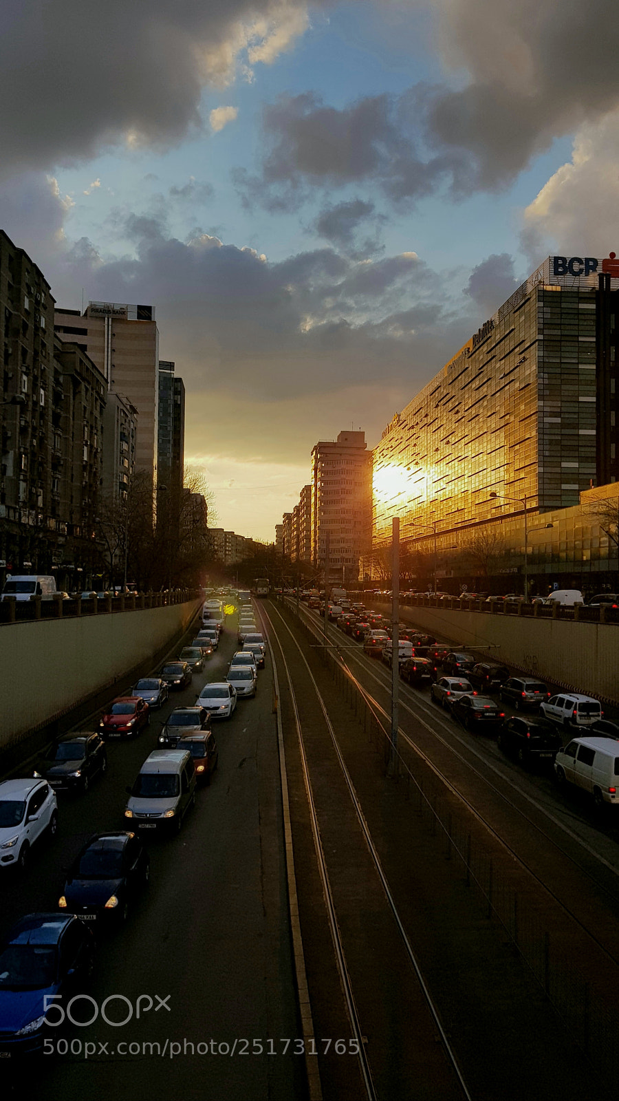 Samsung Galaxy S8+ sample photo. Urban sunset photography